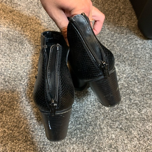 Simply Vera Wang heeled boot - Picture 4 of 6